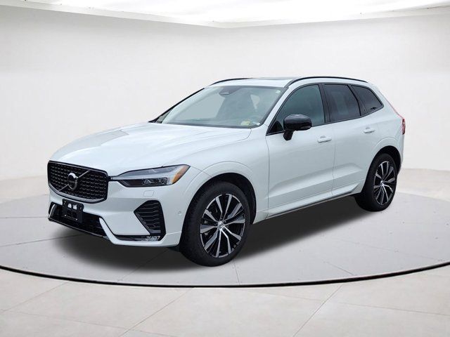 2024 Volvo XC60 Plus Dark Theme