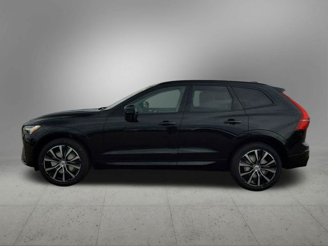 2024 Volvo XC60 Plus Dark Theme