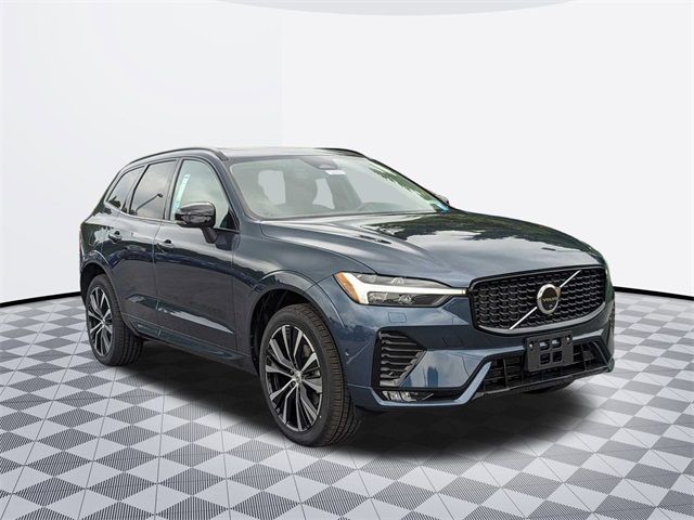 2024 Volvo XC60 Plus Dark Theme