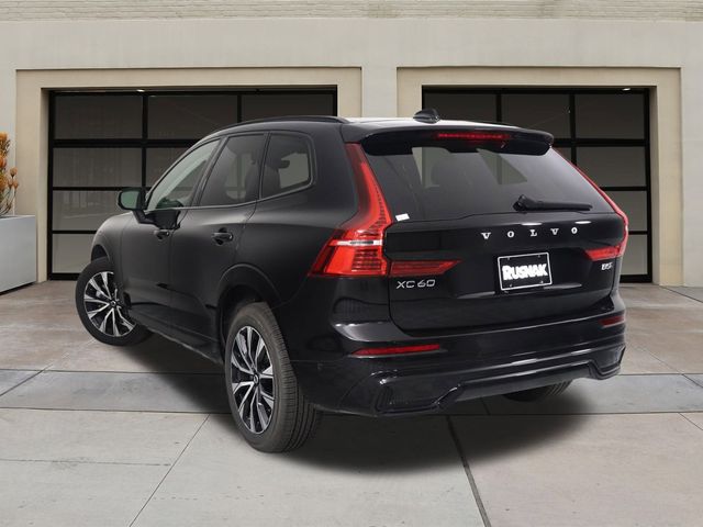 2024 Volvo XC60 Plus Dark Theme