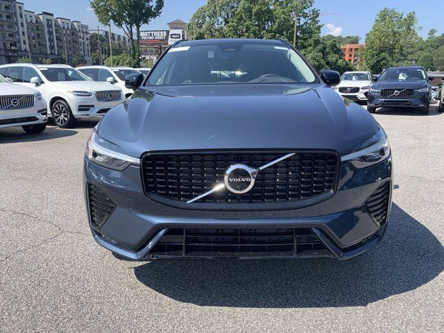 2024 Volvo XC60 Plus Dark Theme