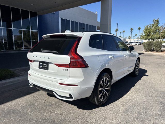 2024 Volvo XC60 Plus Dark Theme