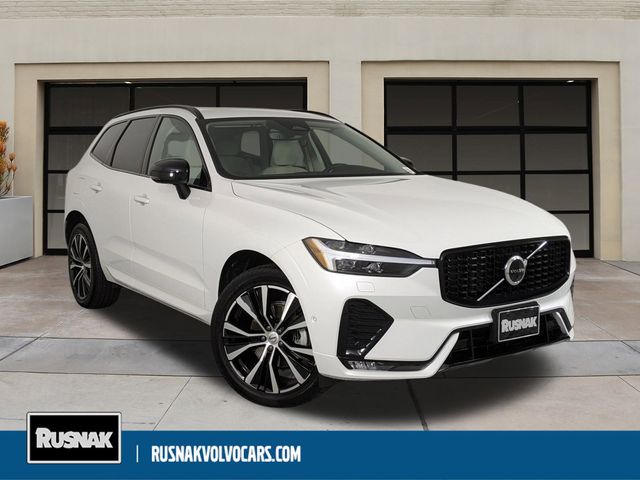 2024 Volvo XC60 Plus Dark Theme