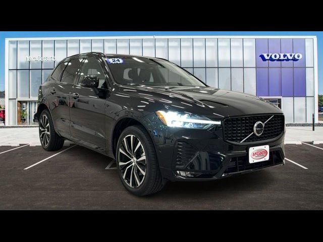 2024 Volvo XC60 Plus Dark Theme