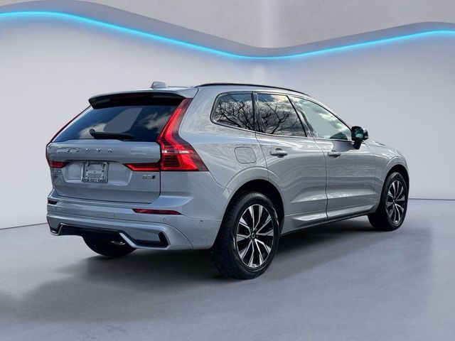 2024 Volvo XC60 Plus Dark Theme