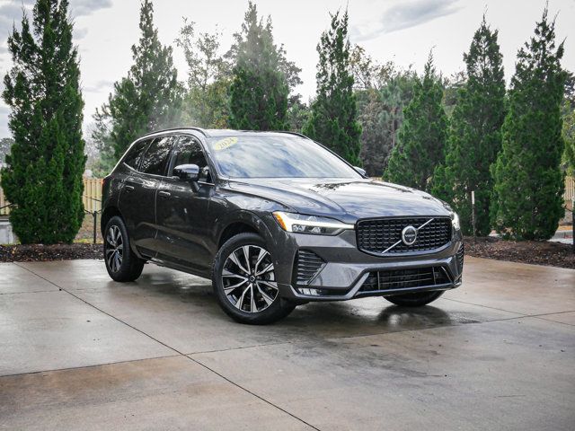 2024 Volvo XC60 Plus Dark Theme