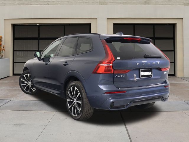 2024 Volvo XC60 Plus Dark Theme