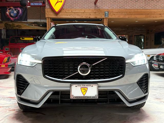 2024 Volvo XC60 Recharge Plug-In Hybrid Core Dark Theme