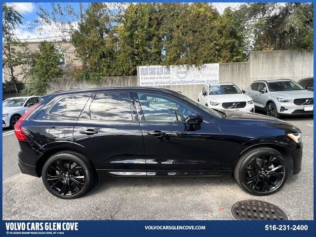 2024 Volvo XC60 Ultimate Black Edition