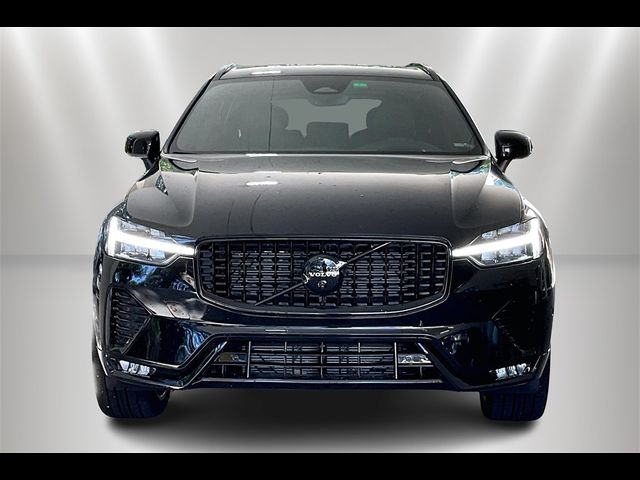 2024 Volvo XC60 Ultimate Black Edition