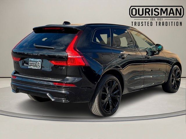 2024 Volvo XC60 Ultimate Black Edition