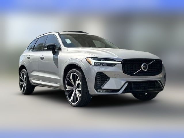 2024 Volvo XC60 Ultimate Dark Theme