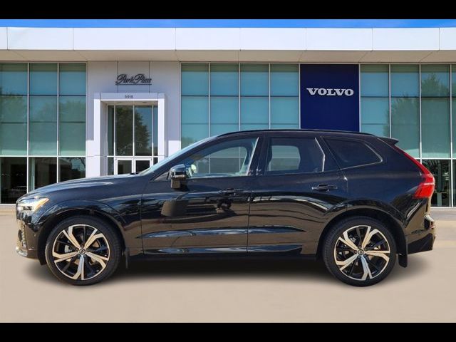 2024 Volvo XC60 Ultimate Dark Theme