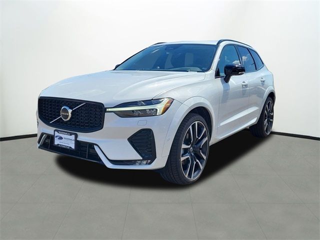 2024 Volvo XC60 Ultimate Dark Theme