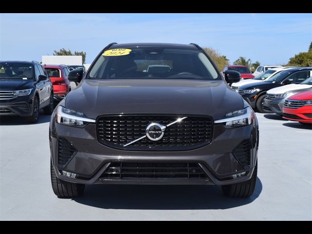 2024 Volvo XC60 Ultimate Dark Theme