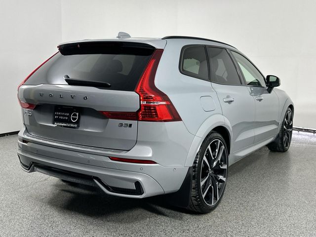 2024 Volvo XC60 Ultimate Dark Theme