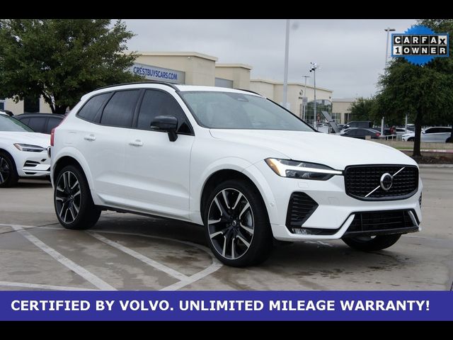 2024 Volvo XC60 Ultimate Dark Theme