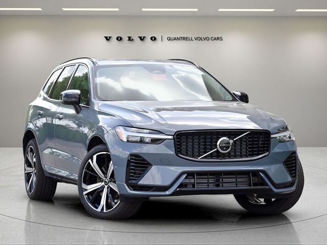 2024 Volvo XC60 Recharge Plug-In Hybrid Ultimate Dark Theme