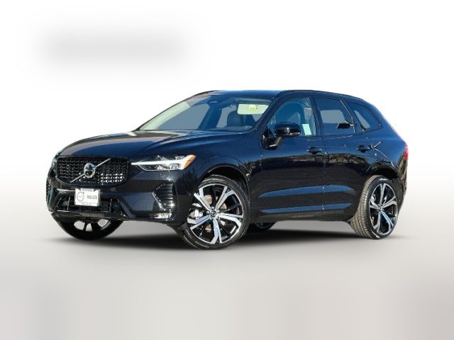 2024 Volvo XC60 Ultimate Dark Theme