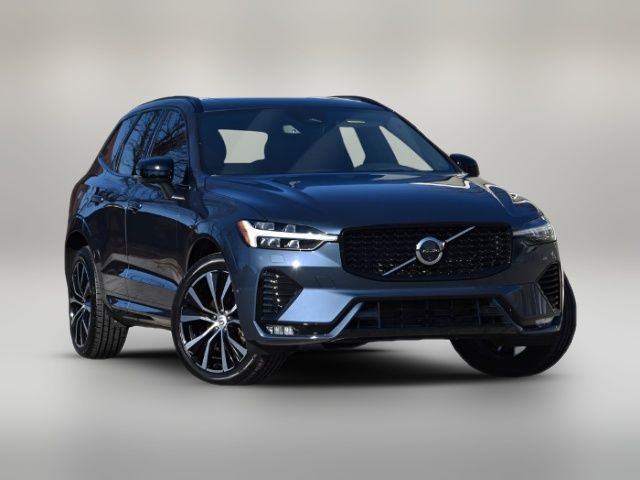 2024 Volvo XC60 Ultimate Dark Theme