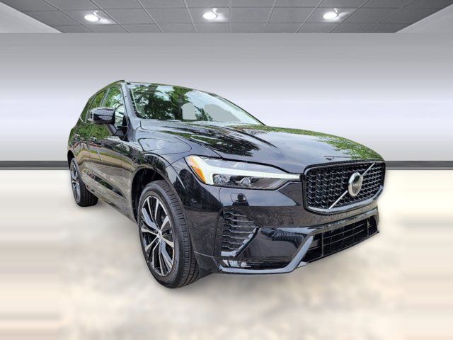 2024 Volvo XC60 Ultimate Dark Theme