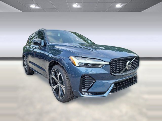 2024 Volvo XC60 Ultimate Dark Theme