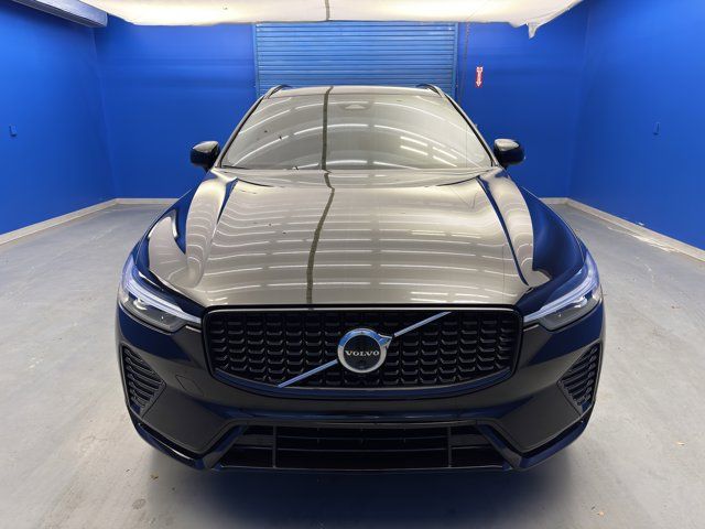 2024 Volvo XC60 Ultimate Dark Theme