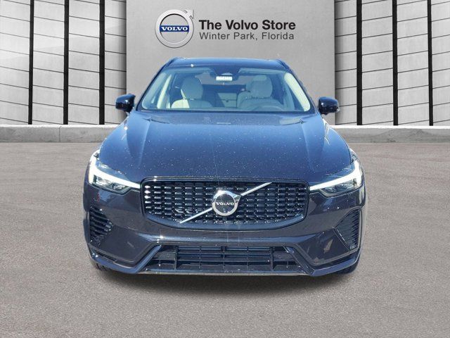 2024 Volvo XC60 Recharge Plug-In Hybrid Plus Dark Theme