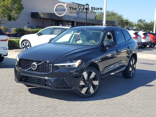 2024 Volvo XC60 Recharge Plug-In Hybrid Plus Dark Theme