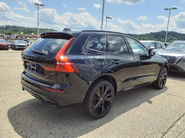 2024 Volvo XC60 Recharge Plug-In Hybrid Ultimate Black Edition