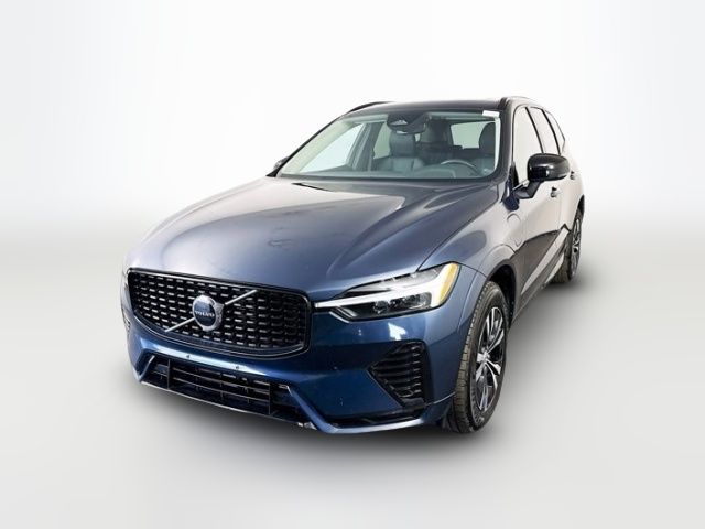 2024 Volvo XC60 Recharge Plug-In Hybrid Core Dark Theme