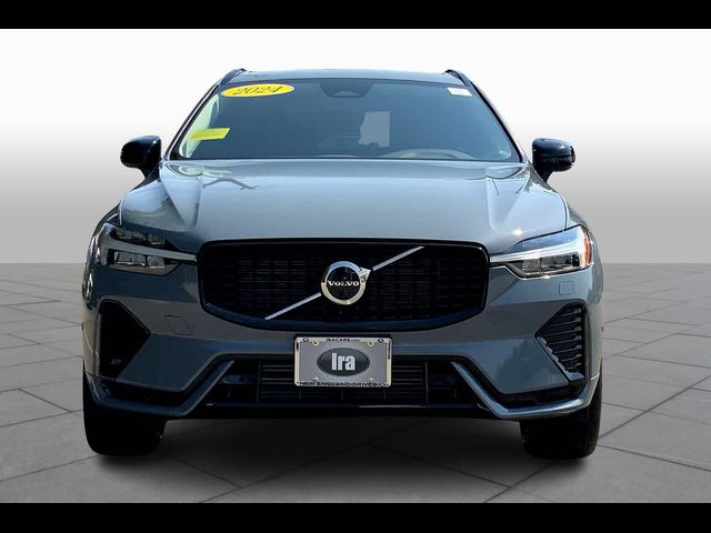 2024 Volvo XC60 Recharge Plug-In Hybrid Plus Dark Theme