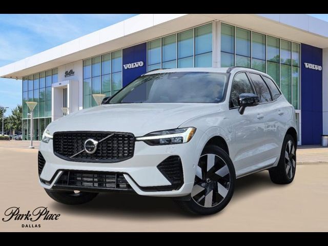 2024 Volvo XC60 Recharge Plug-In Hybrid Plus Dark Theme