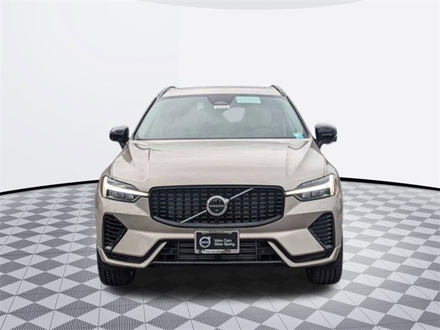 2024 Volvo XC60 Recharge Plug-In Hybrid Plus Dark Theme