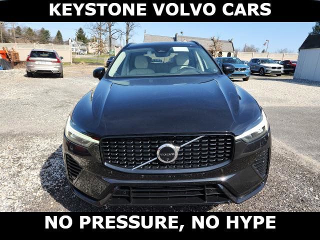 2024 Volvo XC60 Recharge Plug-In Hybrid Plus Dark Theme