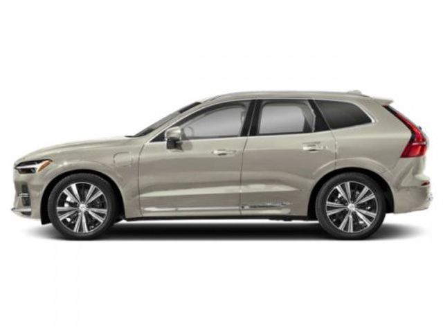 2024 Volvo XC60 Recharge Plug-In Hybrid Plus Dark Theme