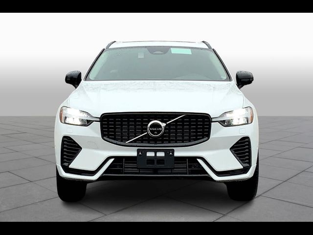 2024 Volvo XC60 Recharge Plug-In Hybrid Plus Dark Theme