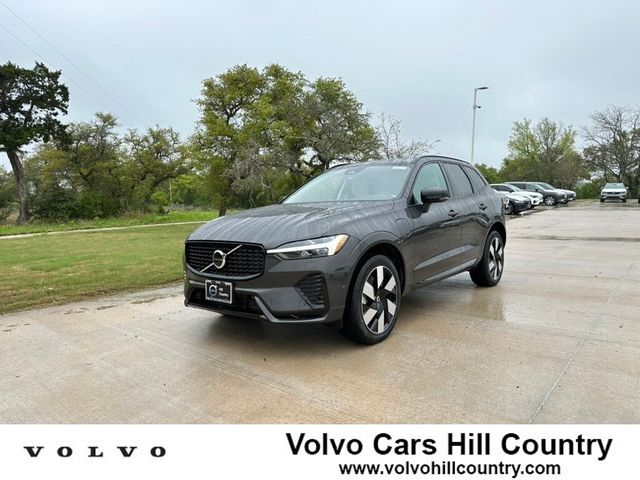 2024 Volvo XC60 Recharge Plug-In Hybrid Plus Dark Theme