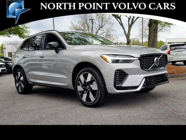 2024 Volvo XC60 Recharge Plug-In Hybrid Plus Dark Theme