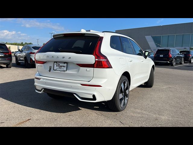 2024 Volvo XC60 Recharge Plug-In Hybrid Plus Dark Theme