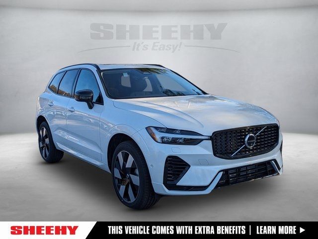 2024 Volvo XC60 Recharge Plug-In Hybrid Plus Dark Theme