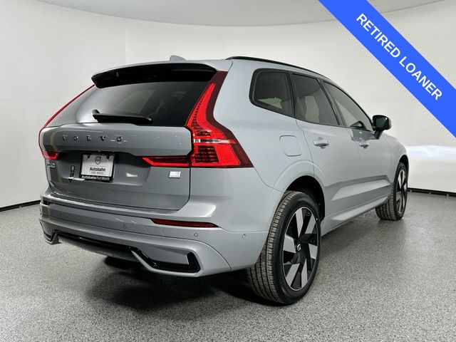 2024 Volvo XC60 Recharge Plug-In Hybrid Plus Dark Theme