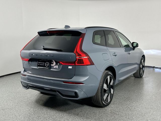 2024 Volvo XC60 Recharge Plug-In Hybrid Plus Dark Theme