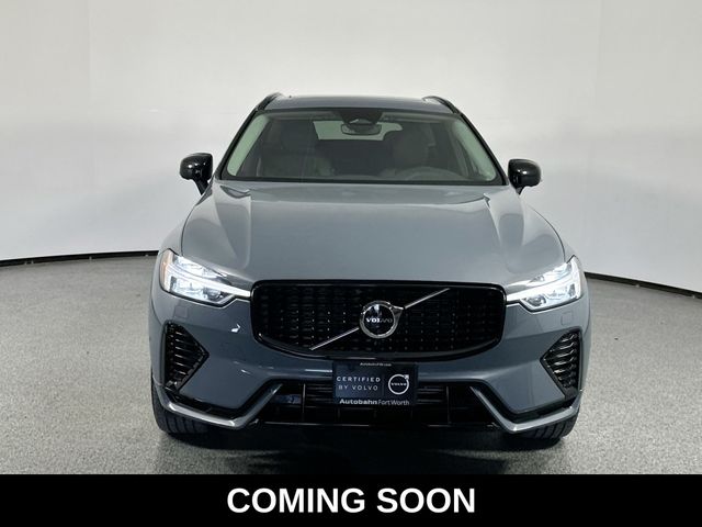 2024 Volvo XC60 Recharge Plug-In Hybrid Plus Dark Theme