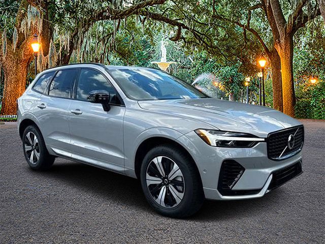 2024 Volvo XC60 Recharge Plug-In Hybrid Plus Dark Theme