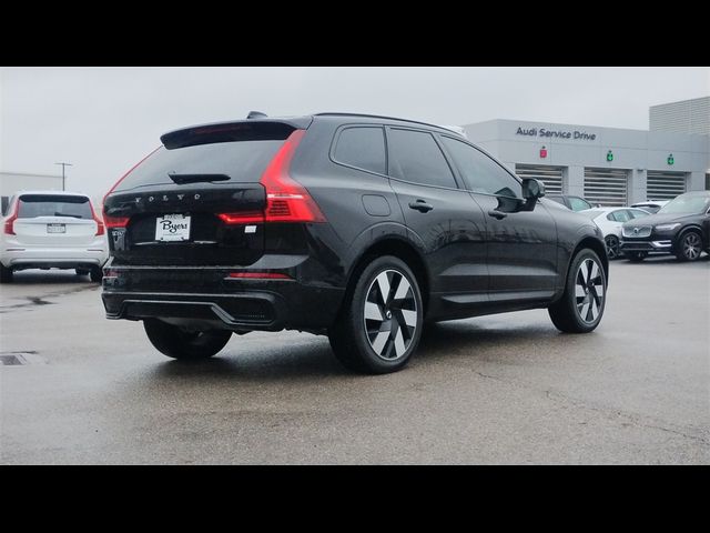 2024 Volvo XC60 Recharge Plug-In Hybrid Plus Dark Theme