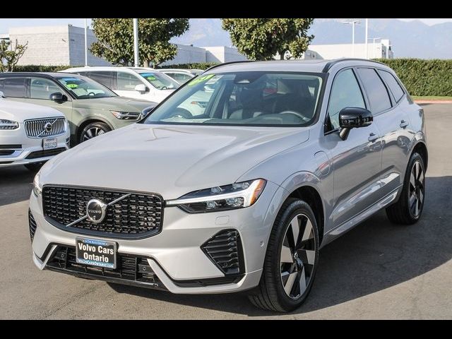 2024 Volvo XC60 Recharge Plug-In Hybrid Plus Dark Theme