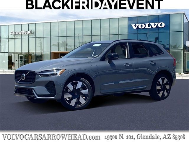 2024 Volvo XC60 Recharge Plug-In Hybrid Plus Dark Theme