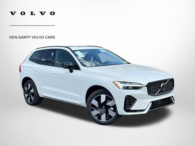 2024 Volvo XC60 Recharge Plug-In Hybrid Plus Dark Theme