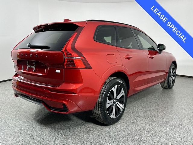 2024 Volvo XC60 Recharge Plug-In Hybrid Plus Dark Theme